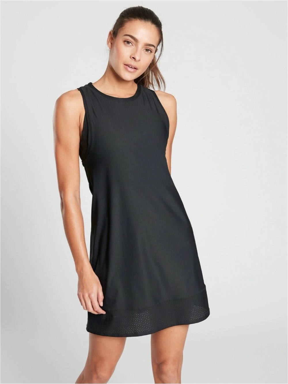 Athleta “Pacifica ll” black high-neck casual shift dress (small)